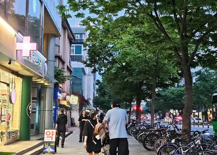 Mangwon *